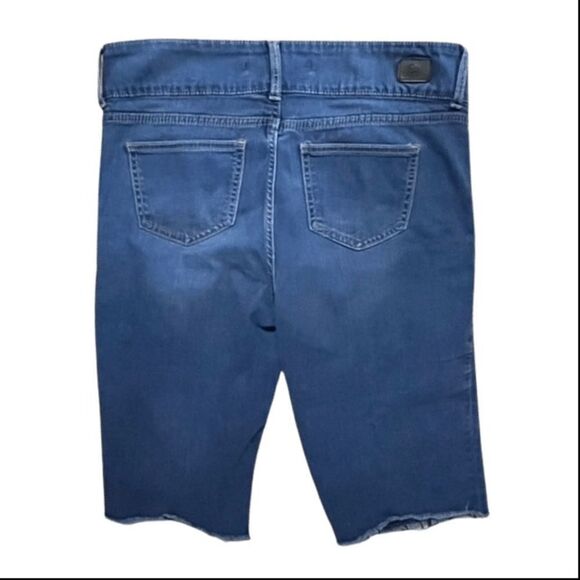 Celebrity Pink Denim Bermuda Shorts ~ size 13/31 - Picture 2 of 6